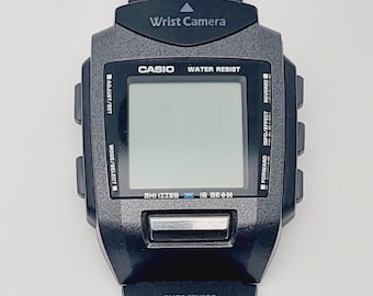 カシオ　CASIO WQV-1 CASIO WQV-1 Wrist Camera Watch 2220 Vintage Digital Rare