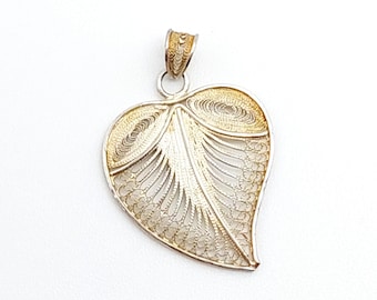Beautiful antique 925 sterling silver leaf pendant necklace pendant