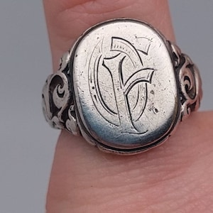 Antique men&#39;s ring signet ring OF FO 800 silver floral designed men&#39;s ring 18 58 Silver Signet Ring