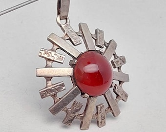 Fantastic MIDCENTURY 835 silver pendant 70s floral design with carnelian