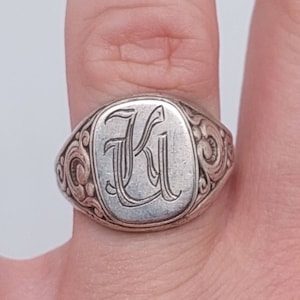 Gr 28 68 Antiker Siegelring 835er Silber Herrenring Initialen KU UK antiker Schmuck