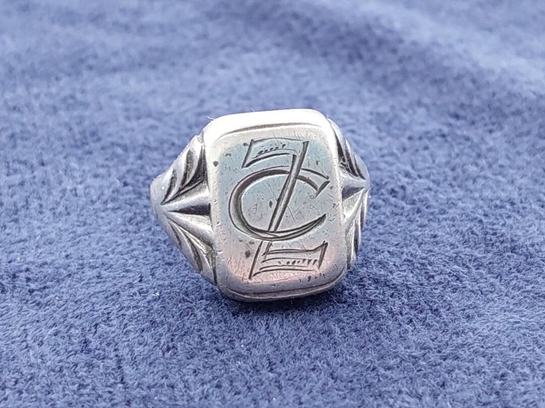 【vintage】Signet ring silver - unknown il_1080xN.3956447092_pfjo.jpg
