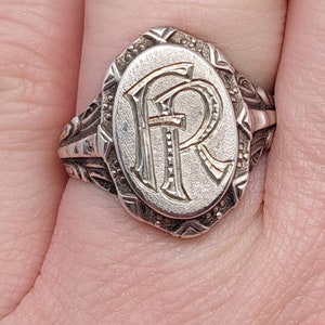 Antique signet ring 835 silver men's ring initials FR RF antique jewelry size 22