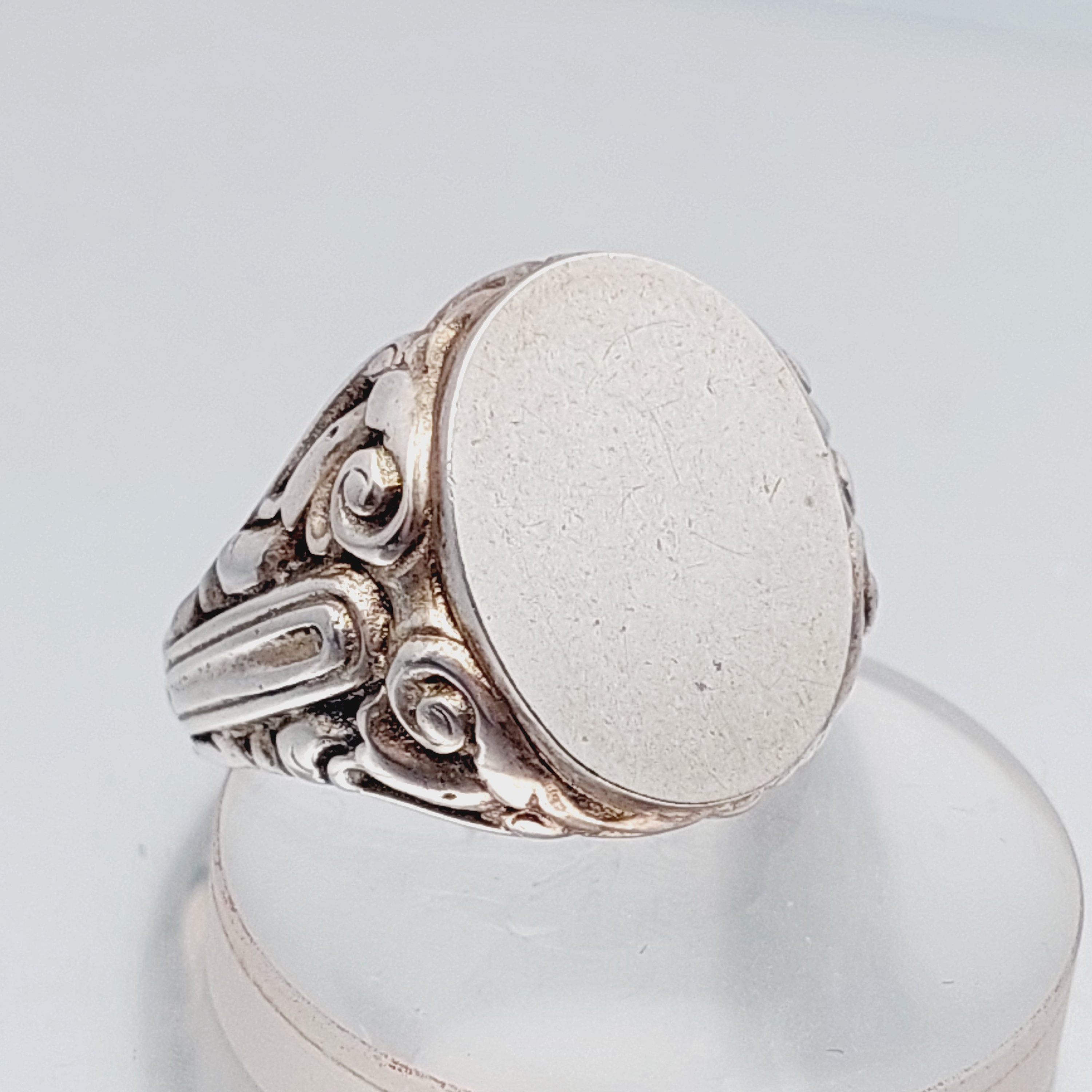 Antique signet ring size 5 - Etsy 日本