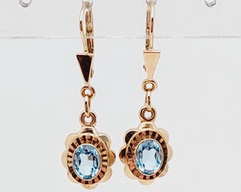 Antique 333 gold earrings, 8 carat gold earrings, aquamarine optics, blue cut stone, glass
