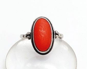 Antiker 800er Silber Ring Rund Gr. 10 50 mit Koralle Oval Jugendstil