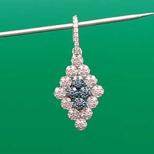 Modern 925 silver pendant with sparkling rhinestones Modern jewelry