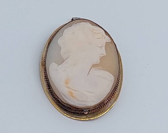 Antique double cameo pendant with gem brooch