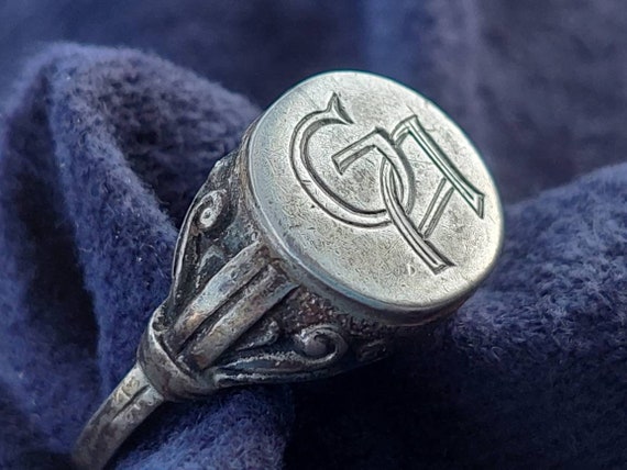 Size 18 58 Antique 835 Silver Ring Signet Ring GA AG Antique Men s