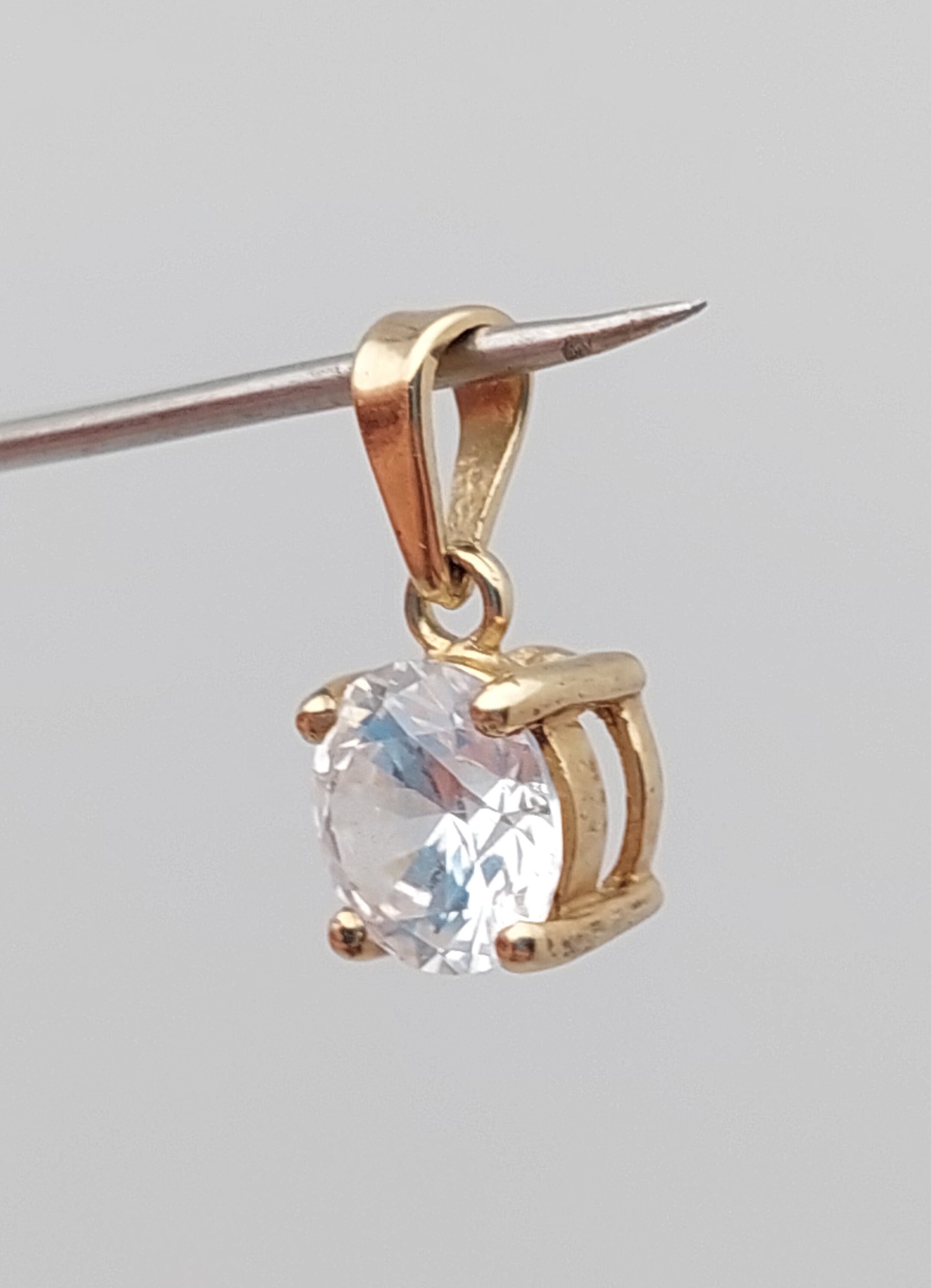 Pendentif Ancien En Or Serti D'un Zircon Naturel - Occasion, Bijou Vintage à Pierre Dominante