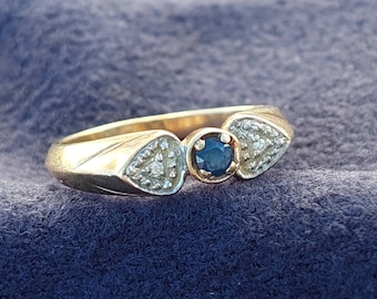 Gr 13 333er Gold Ring mit Zirkonia und blauen Steinen 8k