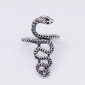Size 15 Vintage 925 Silver Ring Snake Ring