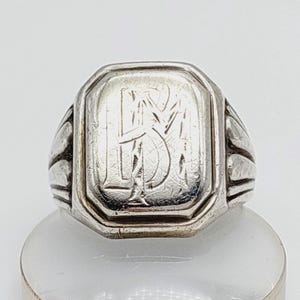 Antik signetring, 835 silver, herrring, initialer BM MB, storlek 20, antika smycken