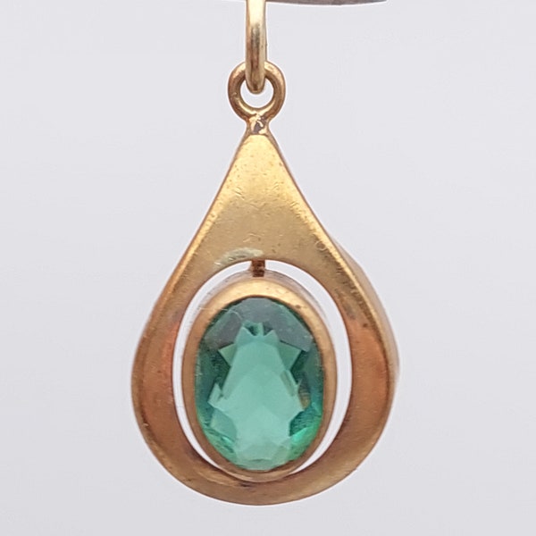 Very nice antique Art Nouveau double pendant green stone