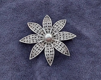 Antike Silberne Brosche 835er Silber filigranschmuck Rocaillen Blumen Verzierung