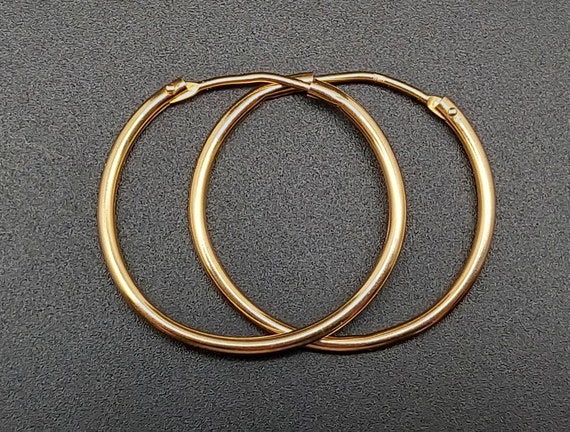 Modern 585 gold hoop earrings with simple hoop di… - image 1