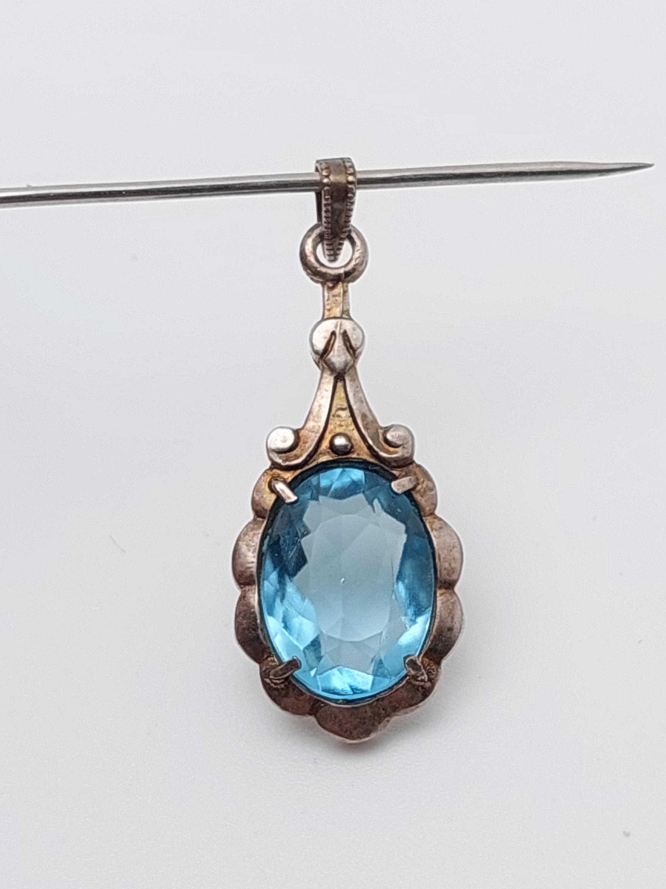 Pendentif Ancien Style Art Déco En Argent Poinçon 835 Avec Pierre Bleue - Occasion