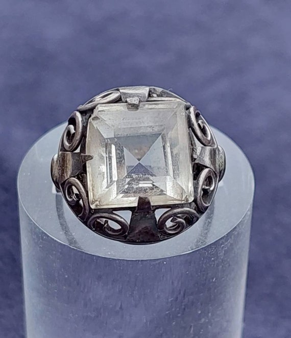 BAGUE ANCIENNE en or (750) et argent (925) à plateau