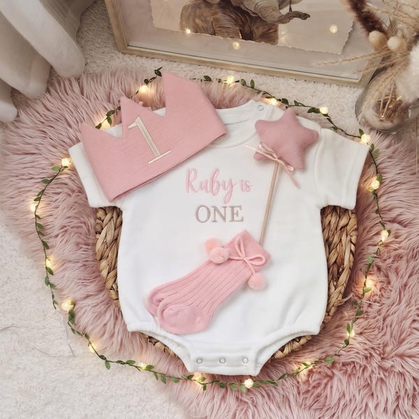 Traje personalizado para primer cumpleaños de bebé niña o niño, sudadera personalizada para el primer cumpleaños con nombre y corona de cumpleaños, traje para aplastar pastel.