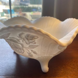 Vintage Embossed Rose Imperial Glass-Ohio Matte Translucent Milk Glass Ruffled Edge 3-Footed Bowl