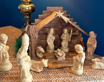 VTG Holy Land Nativity Set - Olive Wood Hand Carved in Bethlehem ~ Stable, 11 figures, & manger