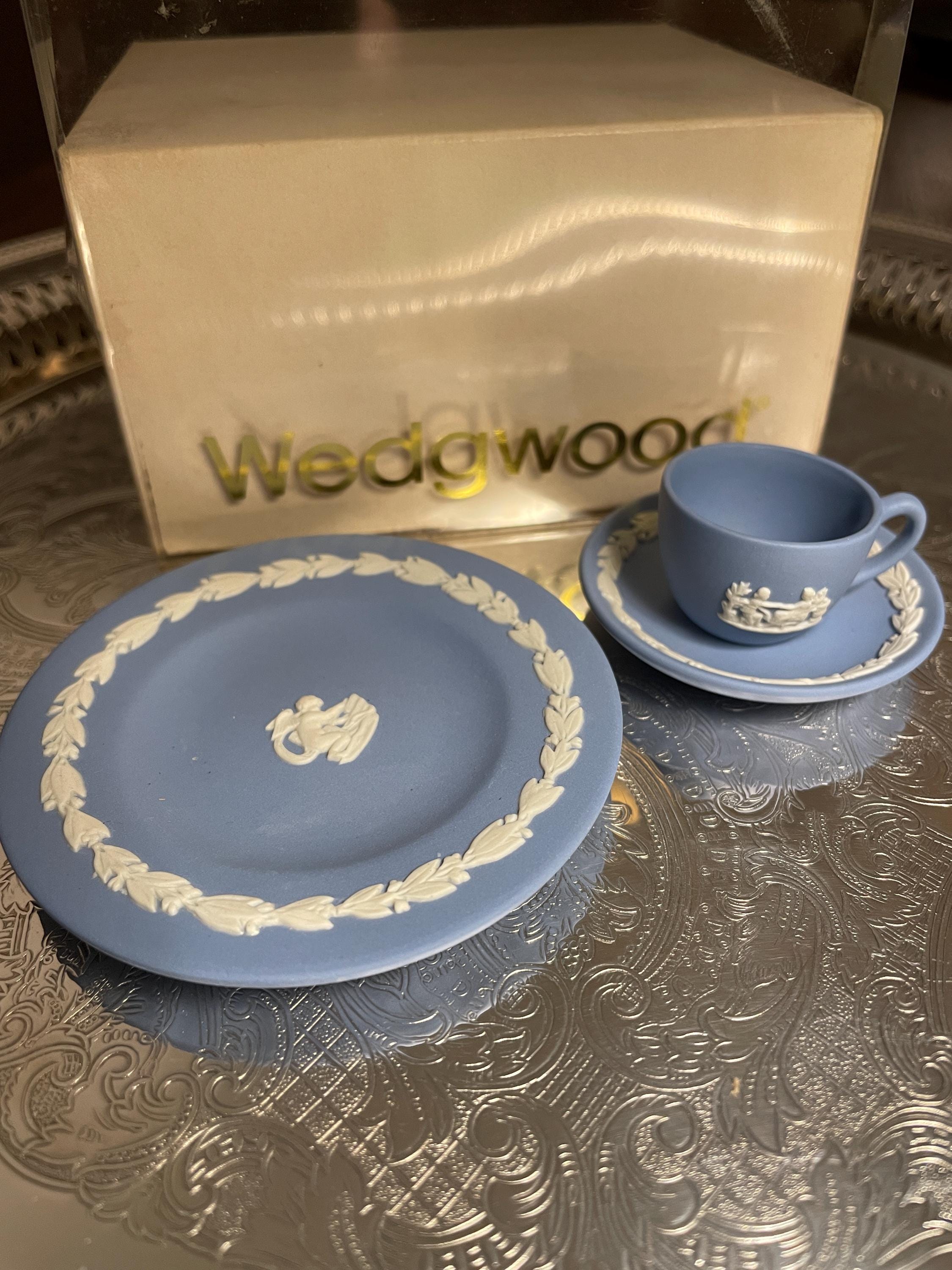 置物  miniature Blue JASPER WARE Set Vintage Wedgwood Blue Jasperware Mini Miniature 10 Piece Tea