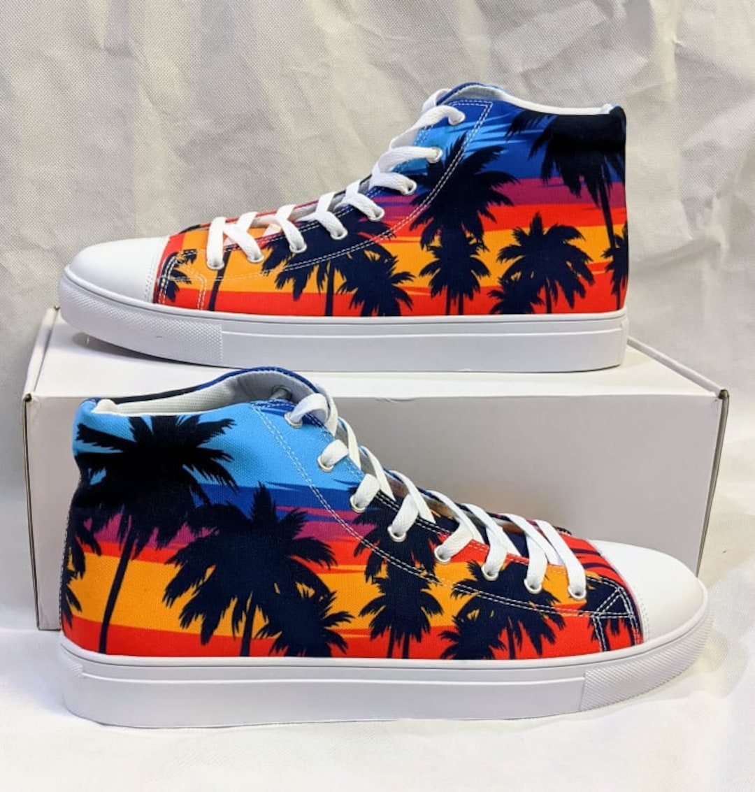 Neon Palm Leaf Edm Print Men's Low Top Shoes