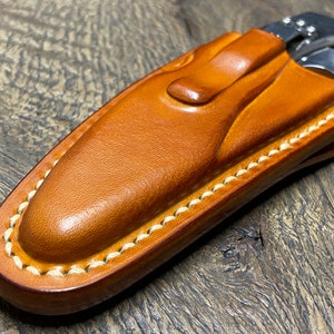 Etui vertical en cuir pour couteau pliant Spyderco Police