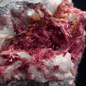 X ERYTHRITE - Agoudal Mine Morocco