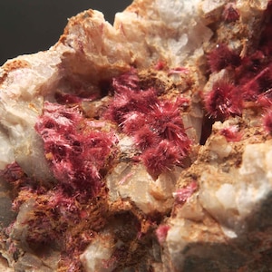 X ERYTHRITE - Agoudal Mine Morocco