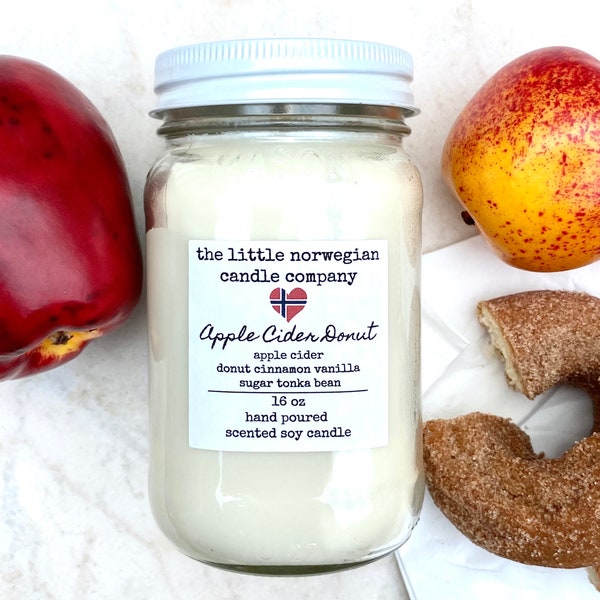 Apple Cider Donut scented soy candle, apple cider, fall, pumpkin, cider donut scented soy candle, apple scented candle, fall décor