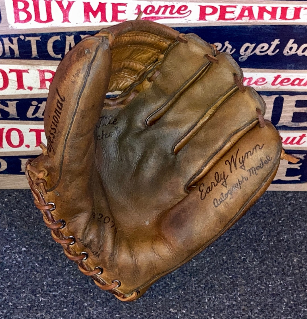Baseball Glove Early Wynn Antique Baseball Glove Etsy