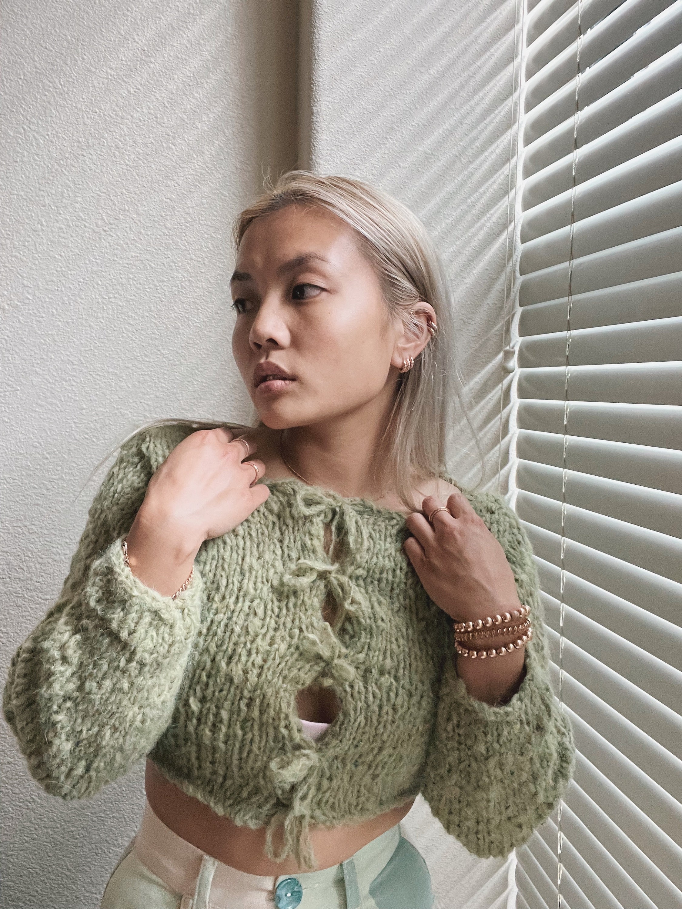 knitting this was a blast - huge cables, 100% contiguous