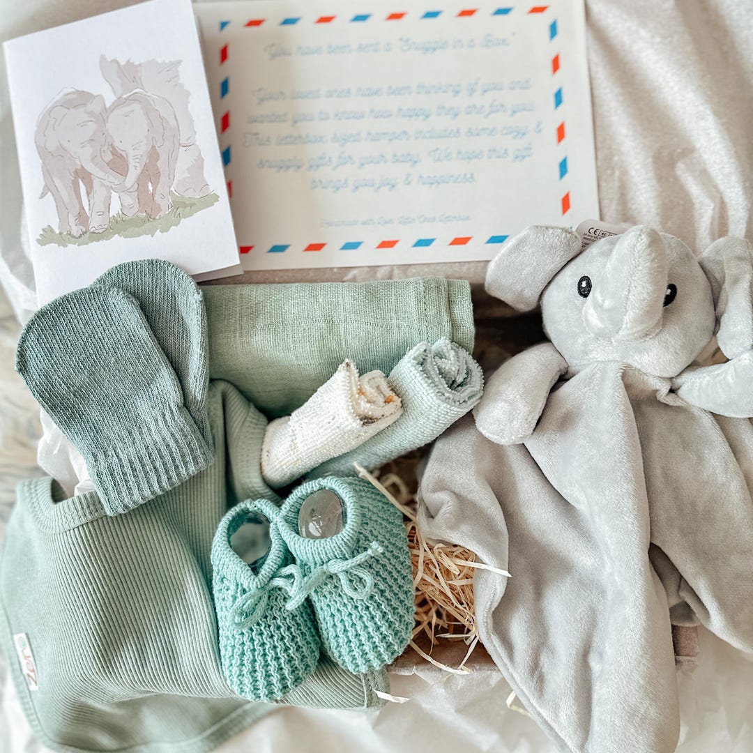 Elephant Safari Theme Newborn Gift Box Hamper: Unisex Baby Set With ...