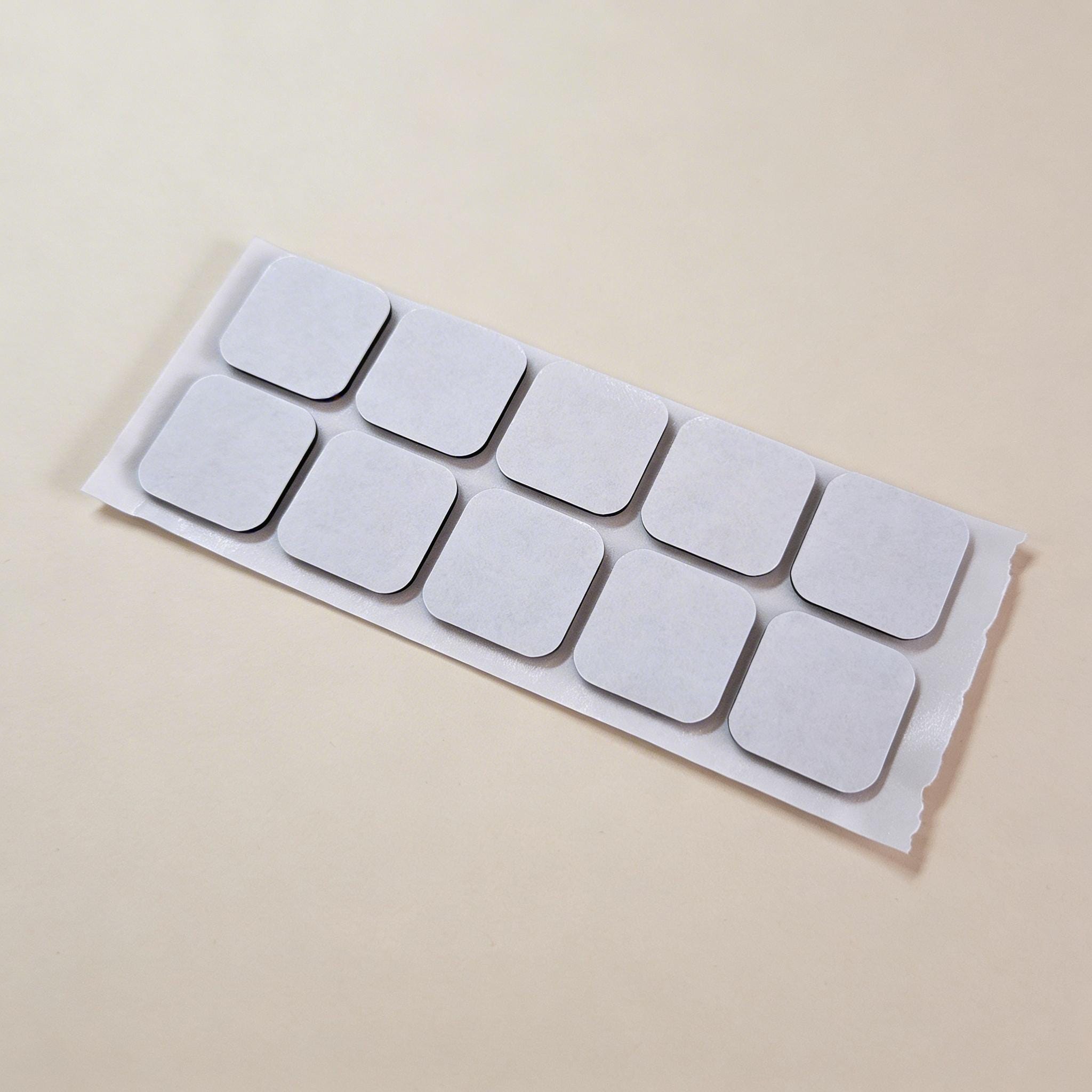 Double Sided Sticky Pads for Wall Art - Damage Free Photo Hanging ...