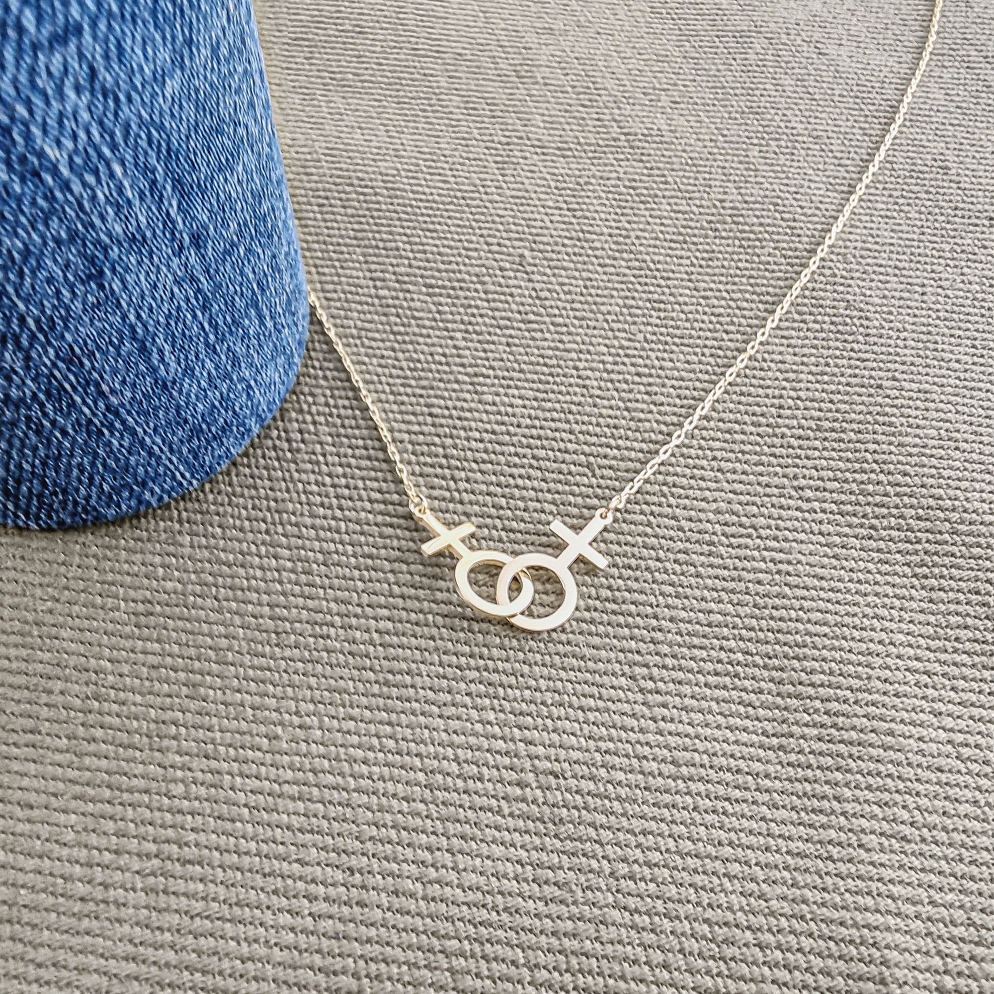 Gold Lesbian Necklace, Lesbian Gift, 18k Gold Filled Lesbian Necklace, Double venus , Lesbian Pride Jewelry, Lgbt Necklace , Dainty Necklace