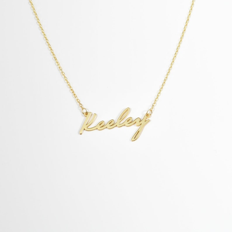 Gold Name Necklace Personalized Necklace Dainty Name Necklace Tiny Name Necklace Bridesmaid Gift Mother/'s Day Gift Graduation Gift