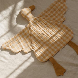 How to sew a goose comfort blanket, Easy PDF sewing pattern + VIDEO tutorial for beginners