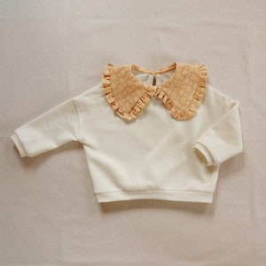 Baby sweatshirt with collar, PDF sewing pattern, sewing tutorial included, Tiny Sewing Company