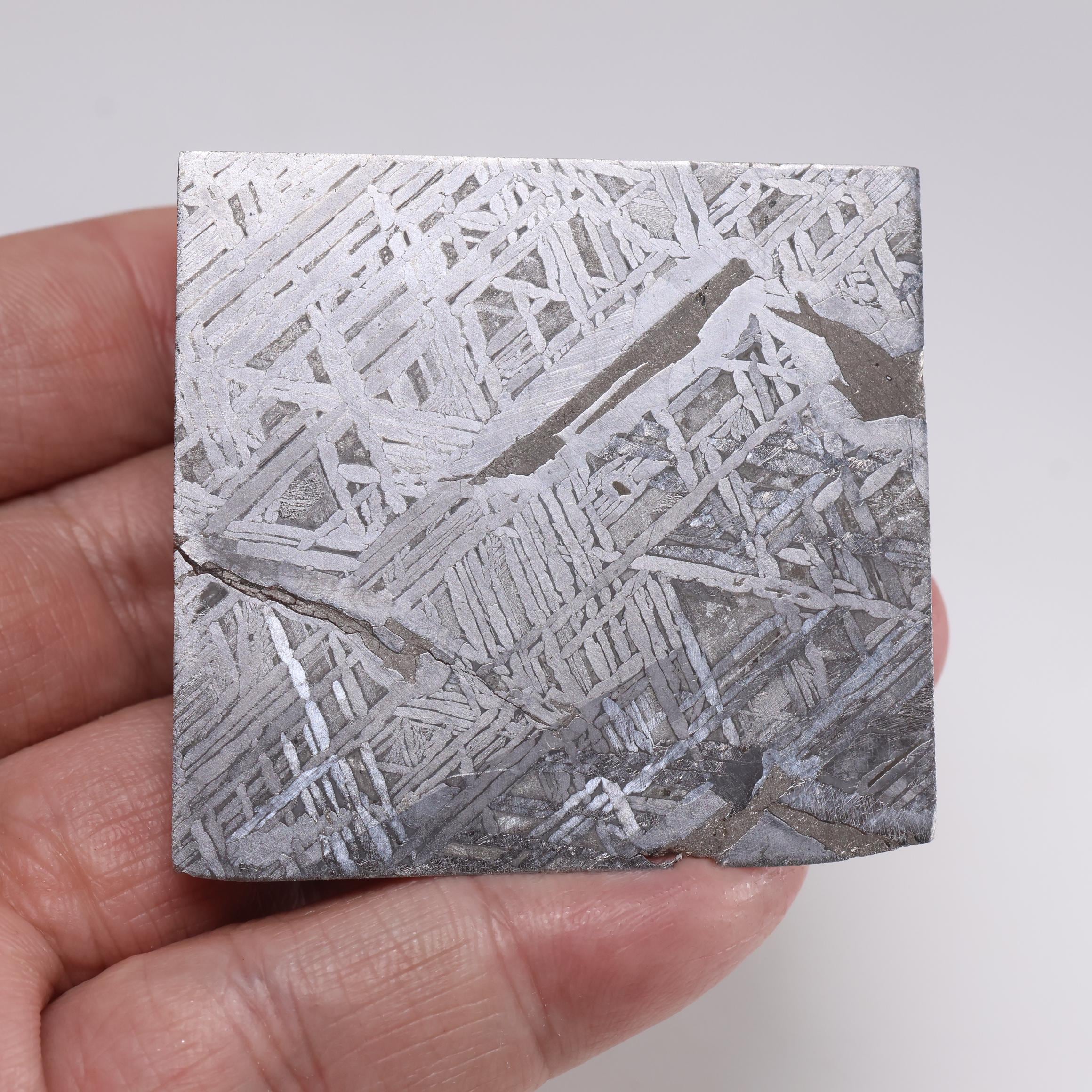 ムオニオナルスタ隕石 標本 ムオニオナルスタ隕石標本:250g 宇宙鉄天文学ギフト D6680
