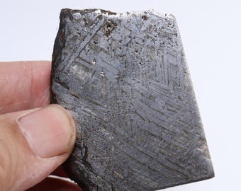 ムオニオナルスタ隕石標本、127g スペース アイアン ギフト D6844