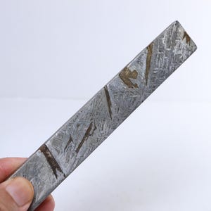 Iron Meteorite: 153g Space Gift, Astronomy Sample D7120