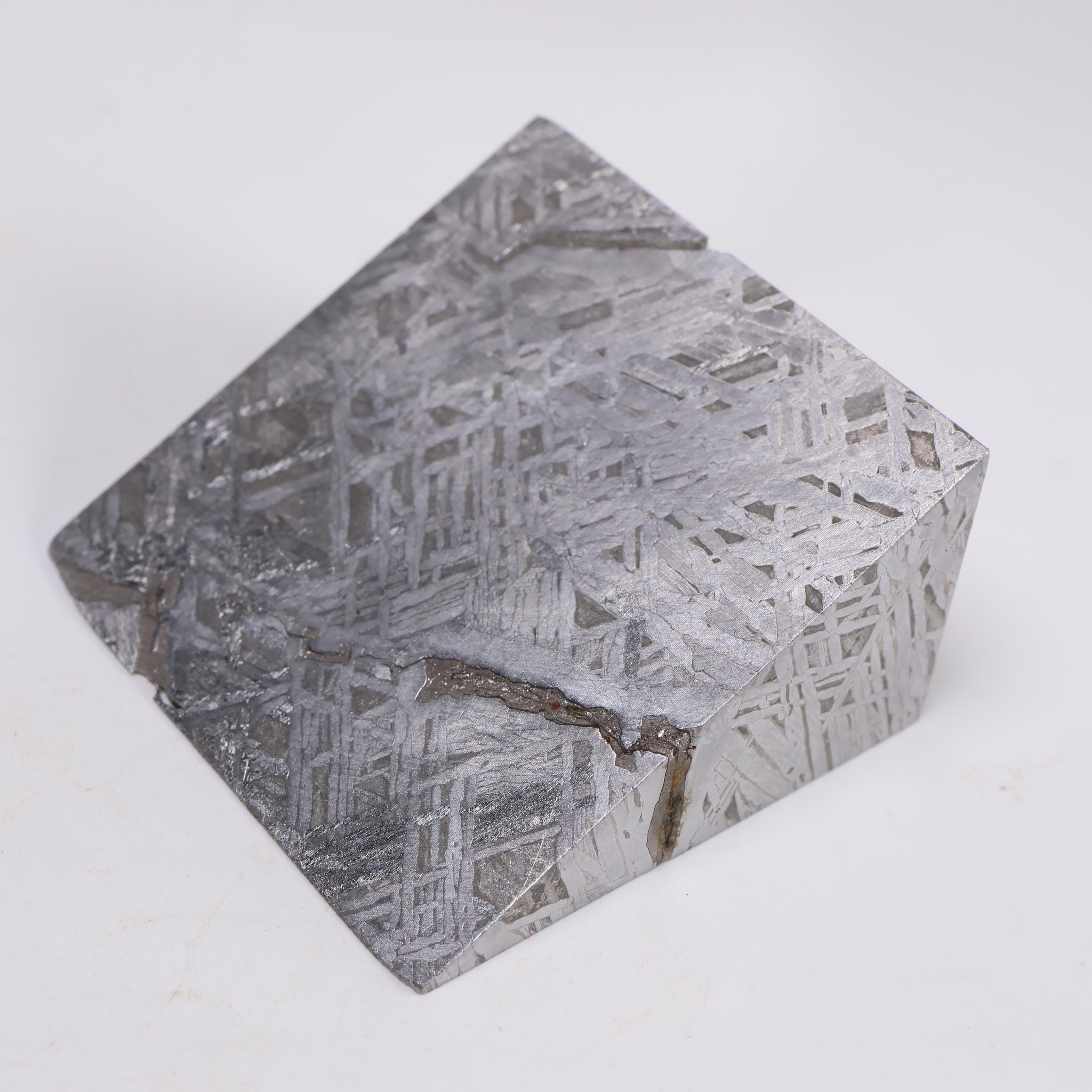 訳あり★球体ムオニオナルスタ隕石 楽天市場】【ふるさと納税】ムオニオナルスタ隕石 訳あり F7Z