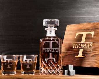 Personalisiertes Whisky-Dekanter-Set – personalisierte Geschenke für den Bräutigam – graviertes Whisky-Dekanter-Set mit Holzbox – Geschenk für den besten Mann, Vater-Geschenk