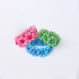 8-petal beaded chunky flower ring