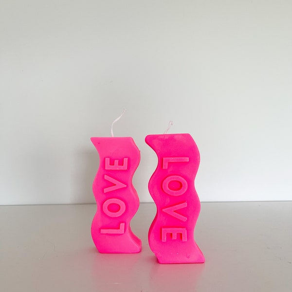 LOVE lettrage décoratif Bougies Rose Fluo | bougie néon | bougie de peinture à la main