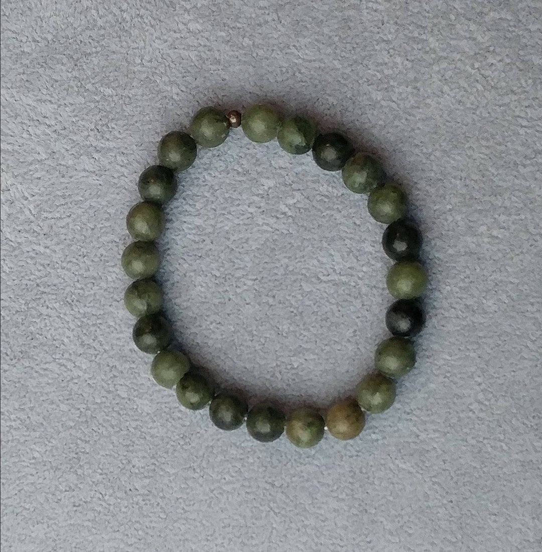 Stretch Bracelet, 8mm / Natural Taiwan Jade Beads - Etsy Canada