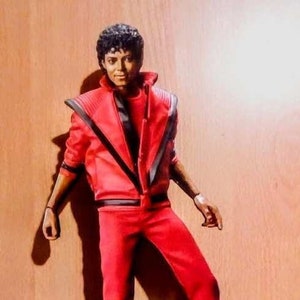 MICHAEL JACKSON "Thriller" DISPLAY 8" Standee Figure Statue Mdf Cutout Doll Toy Desk Decor cd