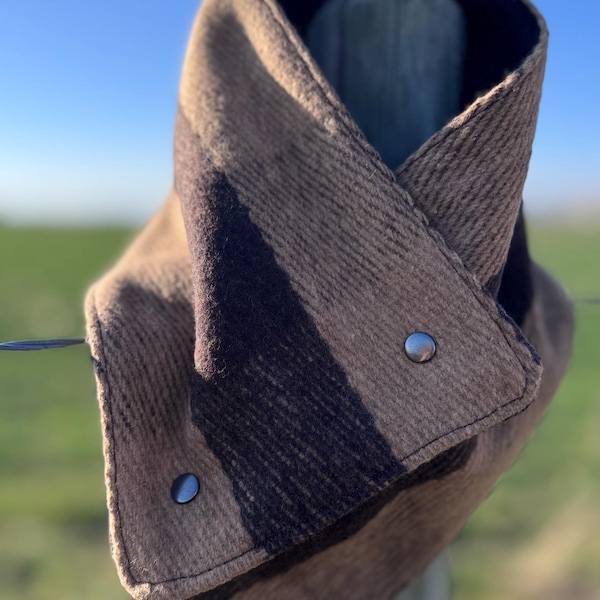 2 snap-Cowboy Neck Cowl