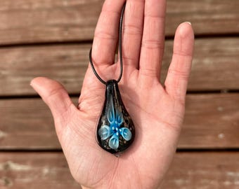 Teardrop Pendant Necklace